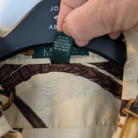 Ralph Lauren Women's Signature Design Cotton Button-Up Shirt Size L In EUC - Picture 3 of 8